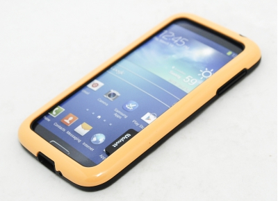 Чехол Zenus Wallnut Bumper для Samsung Galaxy S4 i9500 желтый-черный