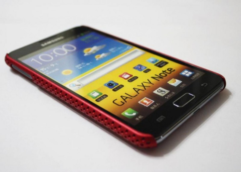 Чехол пластиковый перфорированный для Samsung Galaxy Note N7000 красный